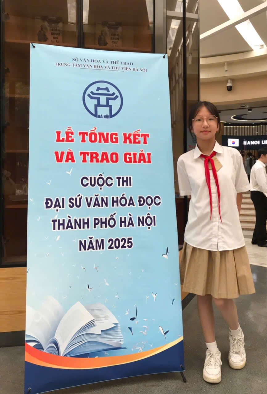 D:\Ảnh\2025-2026\Đại sứ văn hóa đọc\523872828_1429644804790916_2947670404202038312_n.jpg