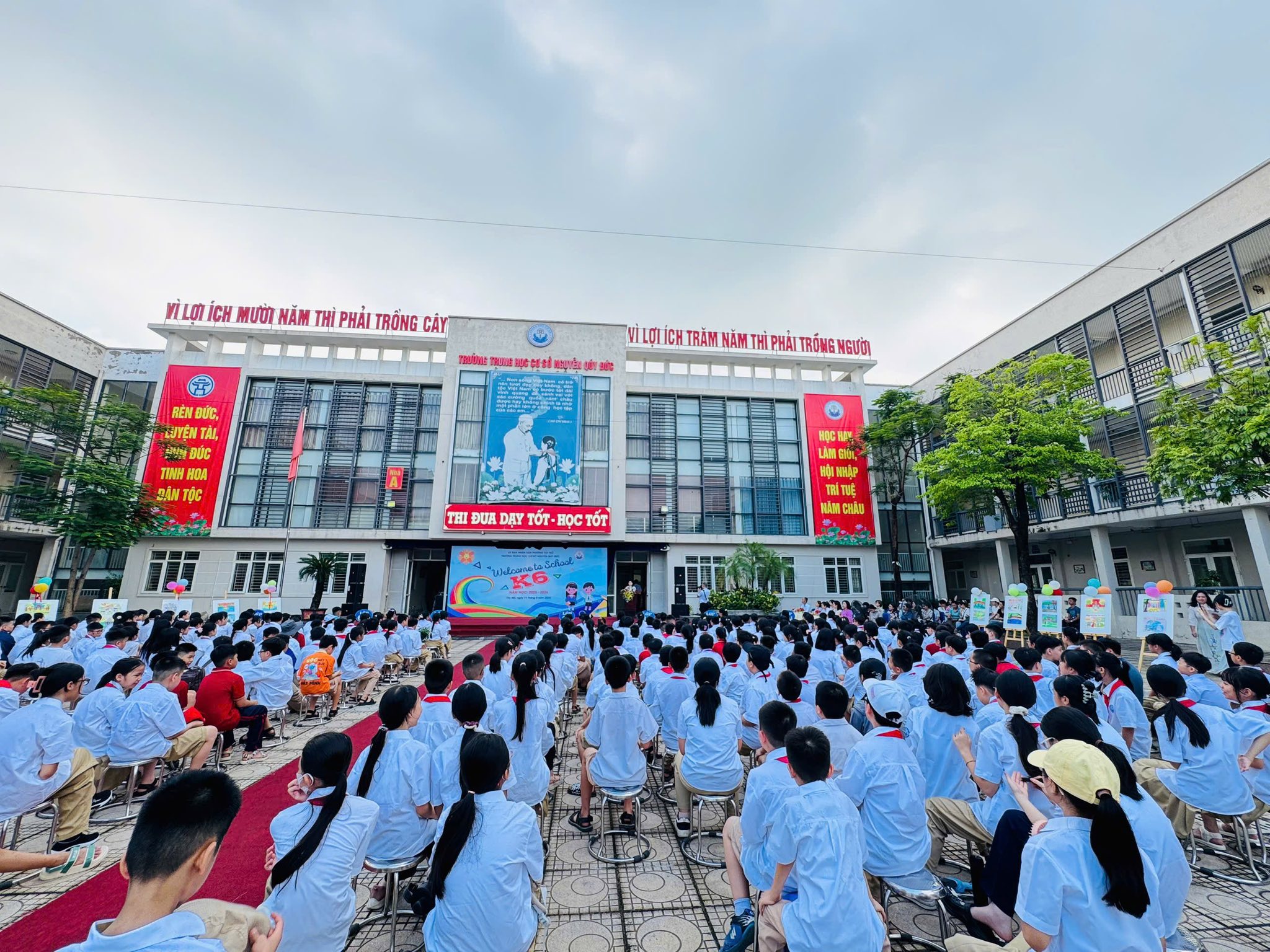 D:\Ảnh\2025-2026\Đón HS K6\681bd1df-09f3-4c2a-a5c2-88c585fb6cb3.jfif