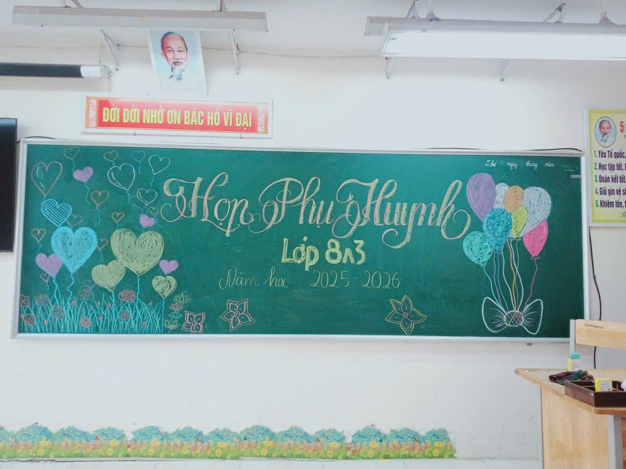 D:\Ảnh\2025-2026\Họp CMHS\547536596_1470285000726896_2860714807752285309_n.jpg