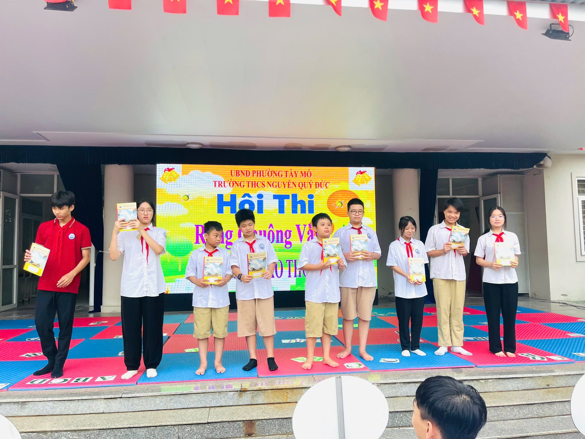 D:\Ảnh\2025-2026\rung chuông vàng\82647006-5637-4e12-b85a-22f22d5a674f (1).jfif