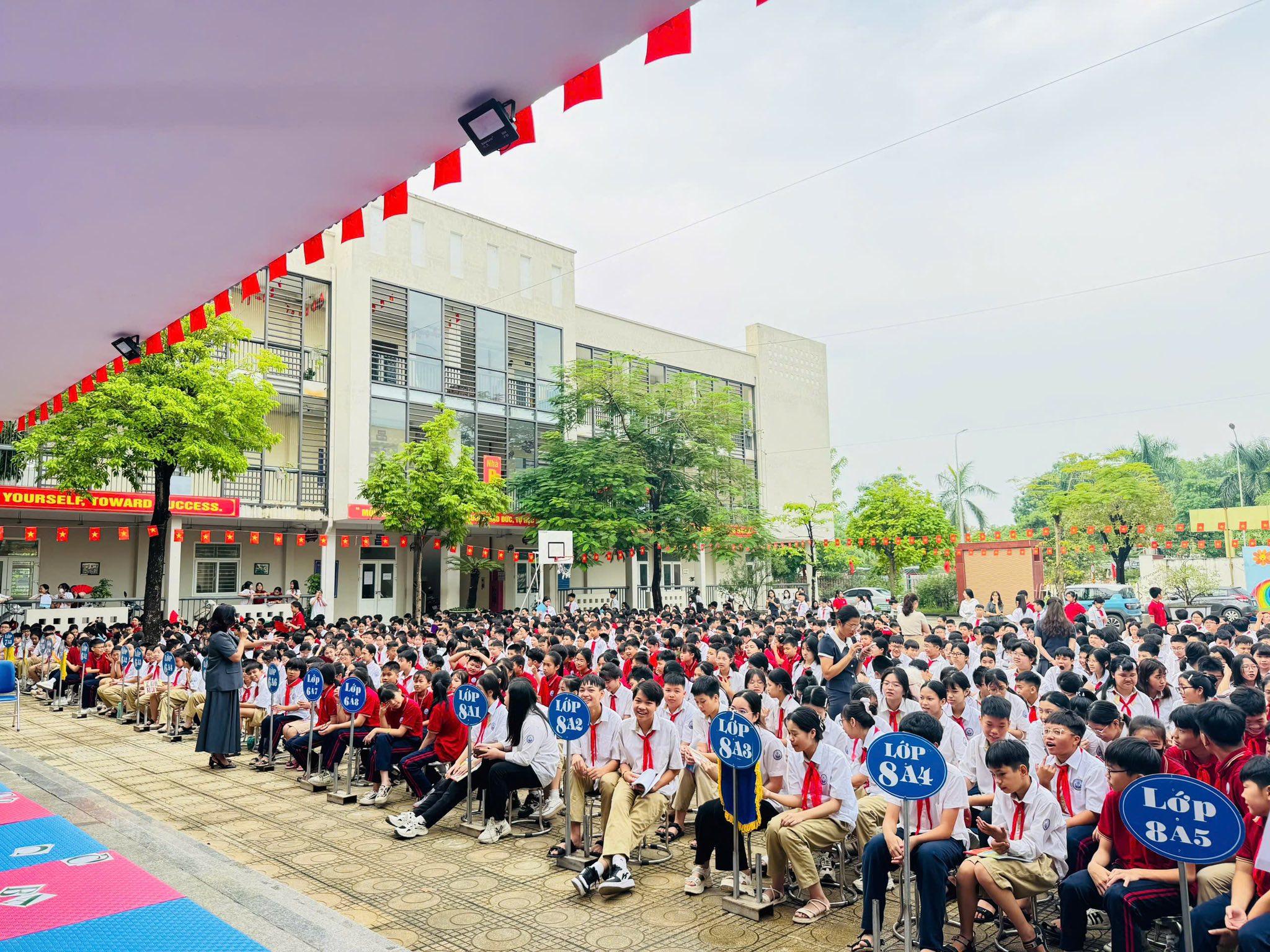 D:\Ảnh\2025-2026\rung chuông vàng\b9d64de3-e17b-4e1a-864c-2186bcf70601.jfif