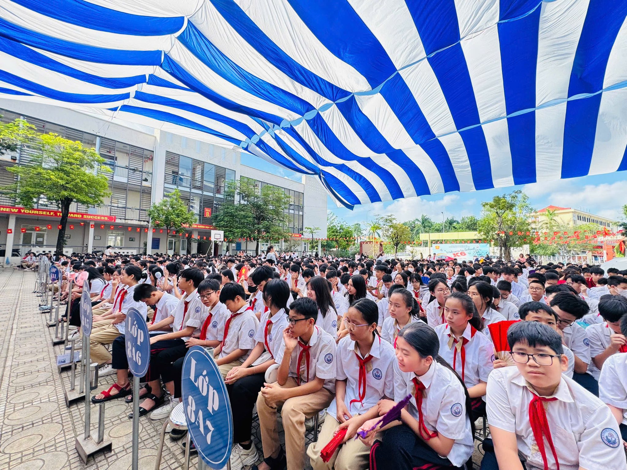 D:\Ảnh\2025-2026\Chủ đề “ Tiếp lửa truyền thống”\7d58cf17-3feb-4ce0-b0c9-ef7898593950.jfif