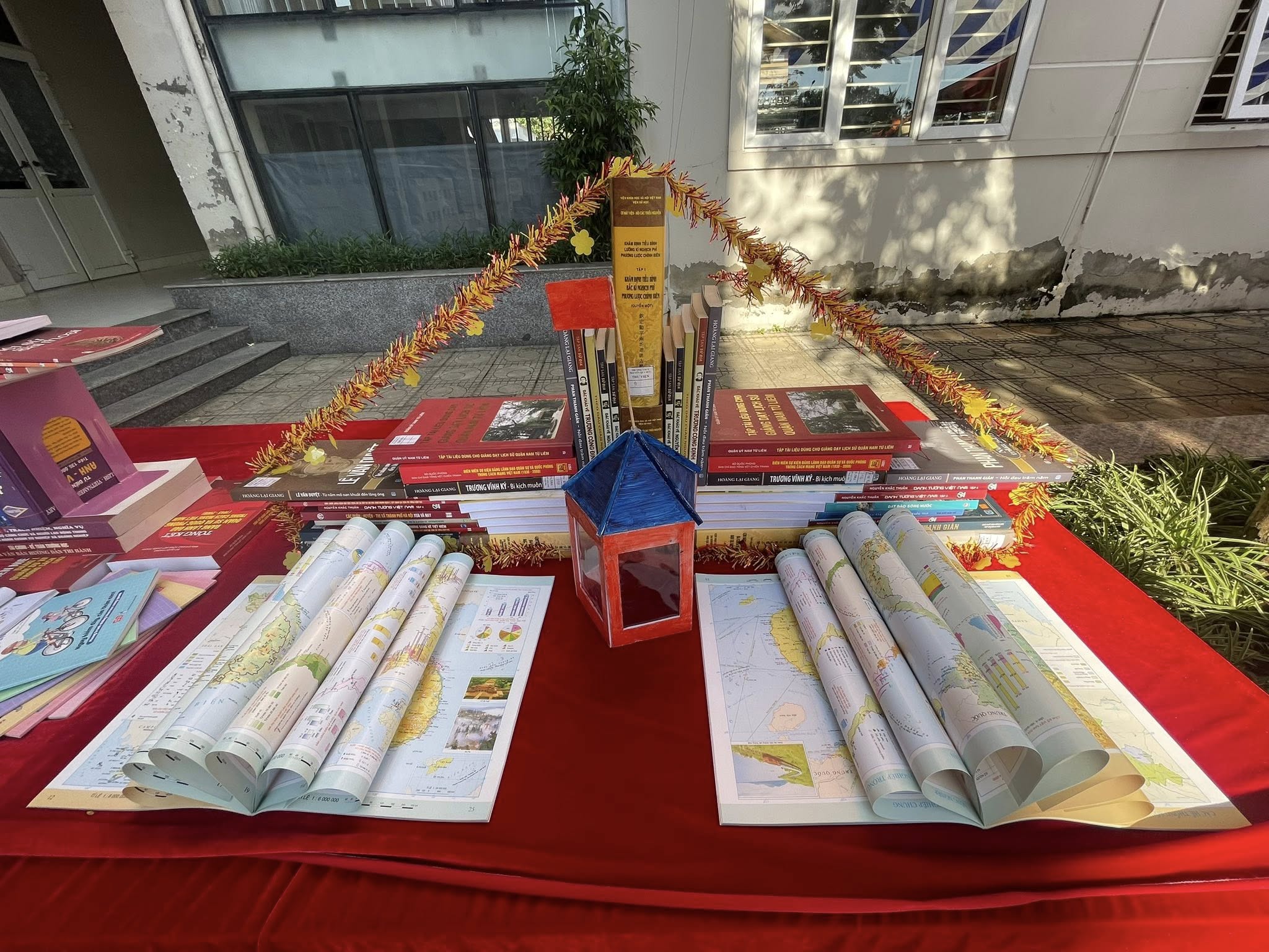 D:\Ảnh\2025-2026\Tuần lễ học tập suốt đời\19536b68-f81b-4224-b23f-1fa715d020ef.jfif