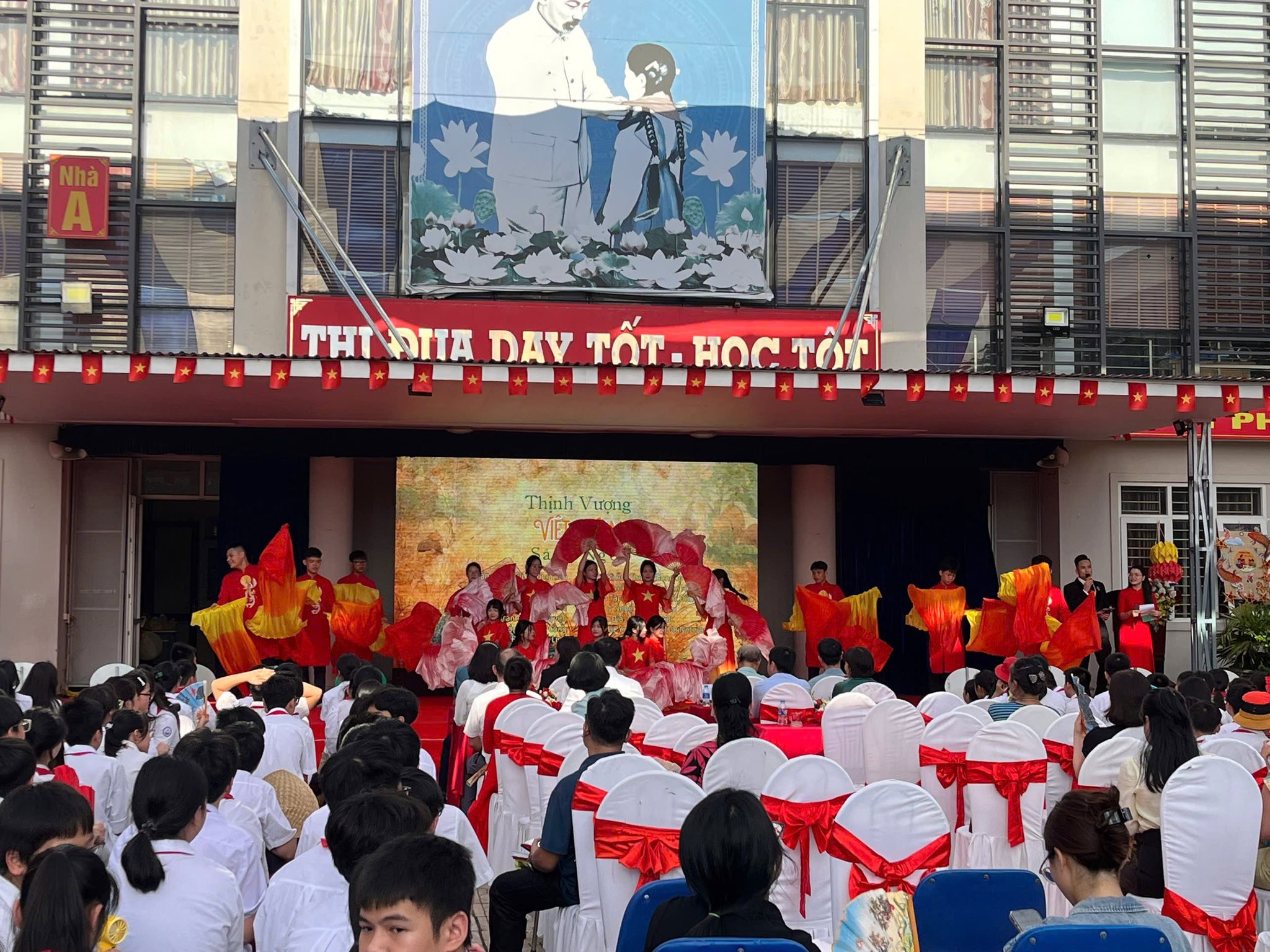 D:\Ảnh\2025-2026\Tuần lễ học tập suốt đời\6757a07d-75b5-4eb9-a9ec-ba1194b68853.jfif