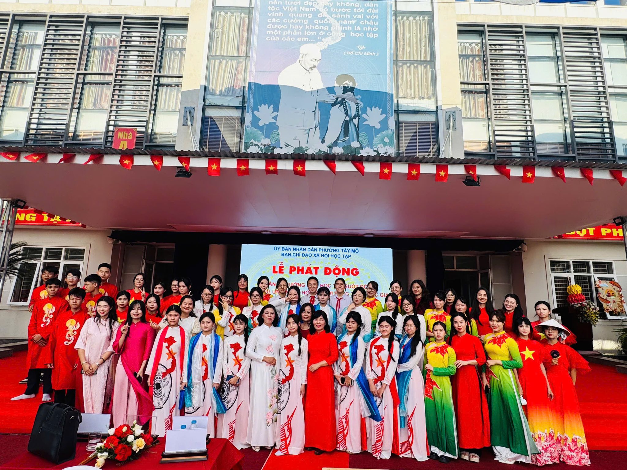 D:\Ảnh\2025-2026\Tuần lễ học tập suốt đời\018ae122-f15c-4b8a-ad87-2d553e40ac97.jfif