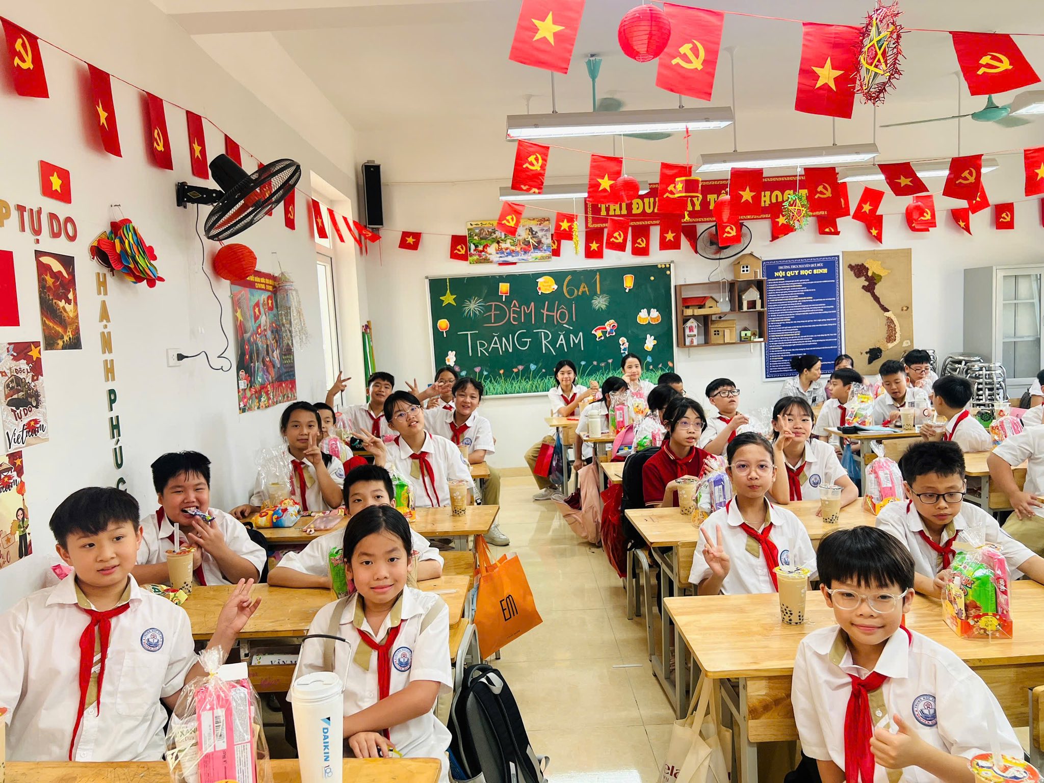 D:\Ảnh\2025-2026\SẮC MÀU TRUNG THU\56ce63d6-d928-42a1-b713-1a1486ff42d6.jfif