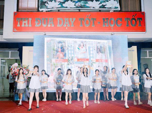 D:\Ảnh\2024-2025\35. Lễ trưởng thành HS K9\ảnh fb\24.jpg