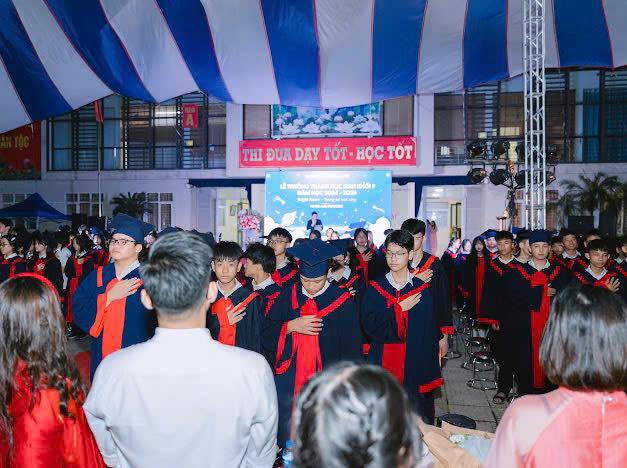 D:\Ảnh\2024-2025\35. Lễ trưởng thành HS K9\ảnh fb\20.jpg