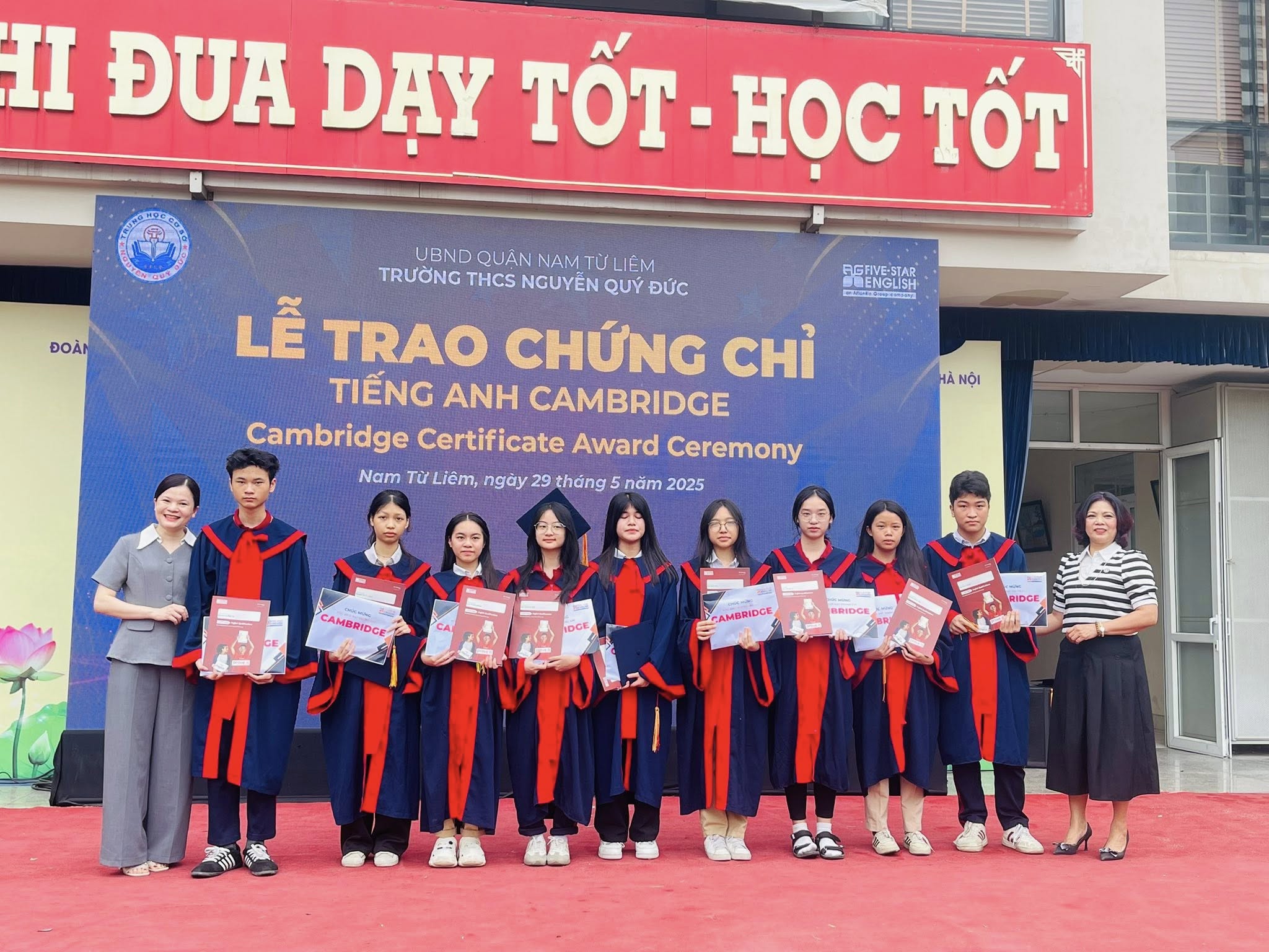 D:\Ảnh\2024-2025\37. Lễ trao chứng chỉ Cambridge\5.jpg
