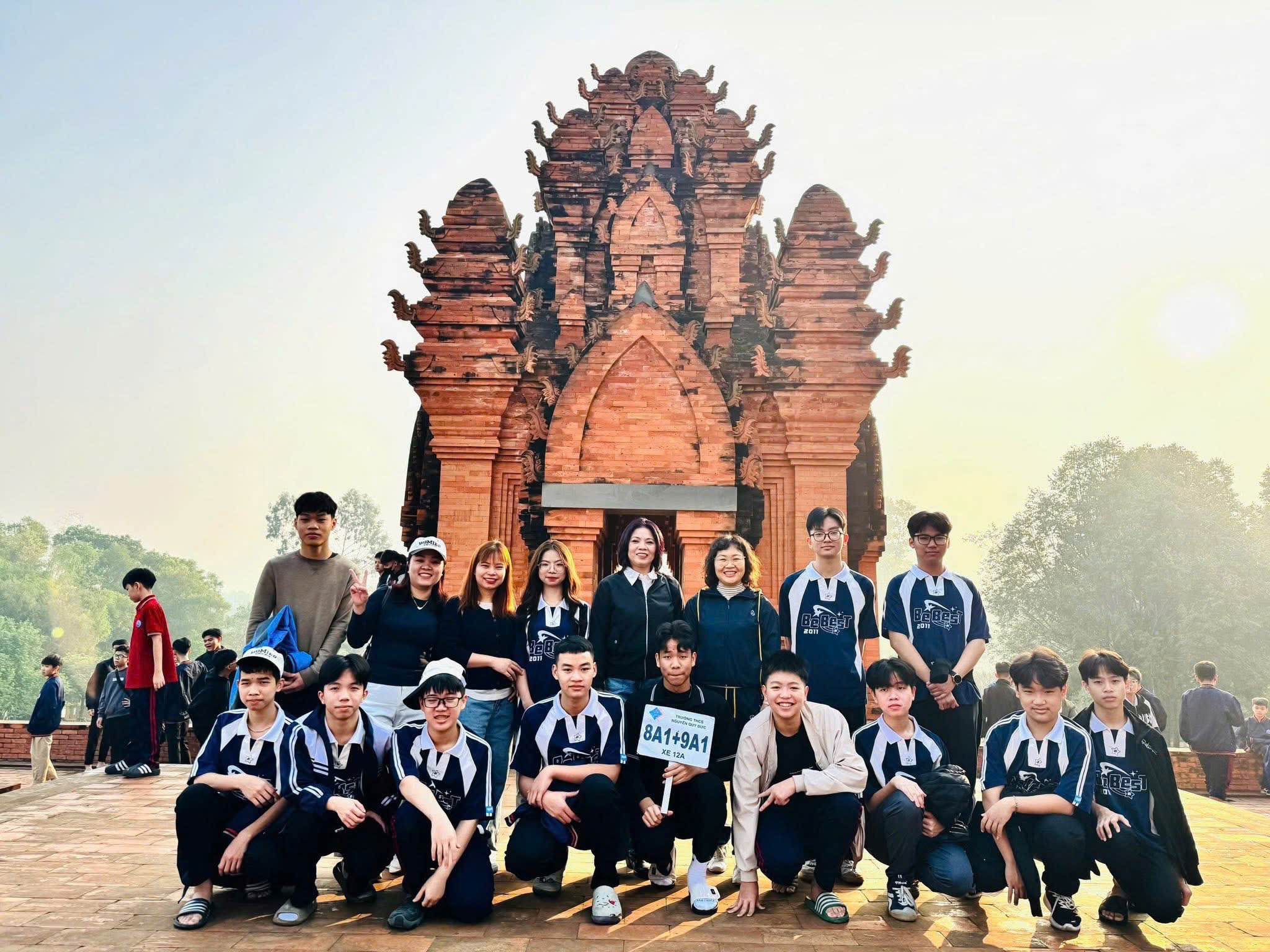 D:\Ảnh\2025-2026\HK2\5. HS trải nghiệm\z7484245575994_c4e8edaeef0423ce786d2461e64897fc.jpg