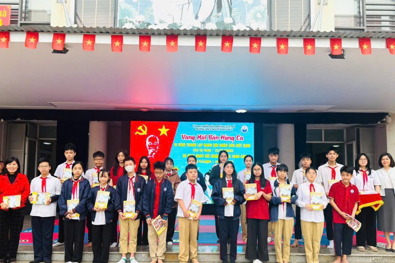 D:\Ảnh\2025-2026\HK2\6. 22-12\z7484259098026_92535b2ca9d9177cfcddfed1a3b58b5d.jpg